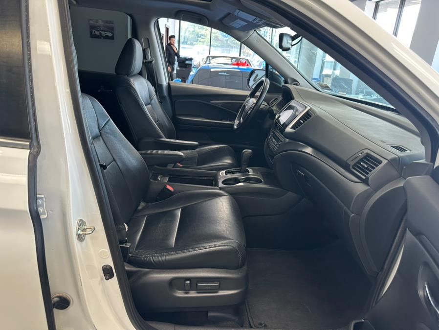 2018 Honda Pilot EX-L 2WD, available for sale in Inwood, New York | 5 Towns Drive. Inwood, New York 2018 Honda Pilot EX-L 2WD, available for sale in Inwood, New York | 5 Towns Drive. Inwood, New York