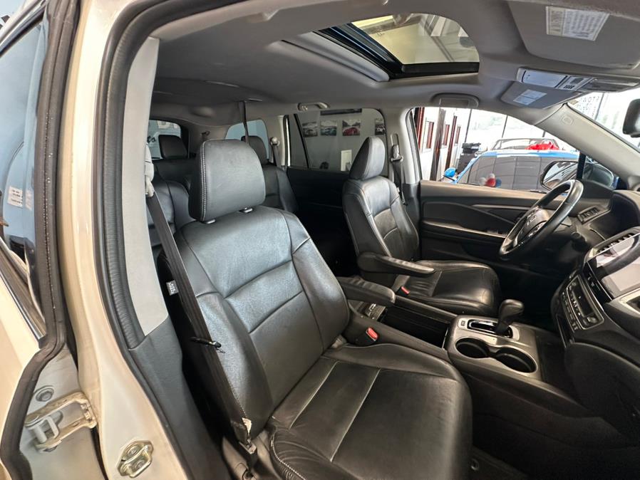 2018 Honda Pilot EX-L 2WD, available for sale in Inwood, New York | 5 Towns Drive. Inwood, New York 2018 Honda Pilot EX-L 2WD, available for sale in Inwood, New York | 5 Towns Drive. Inwood, New York