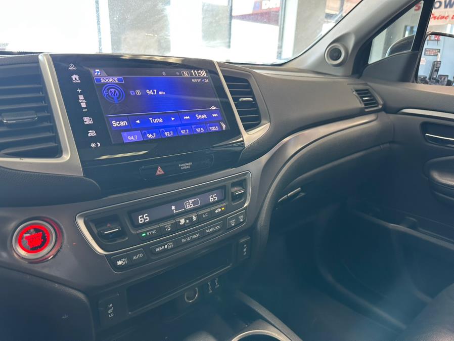 2018 Honda Pilot EX-L 2WD, available for sale in Inwood, New York | 5 Towns Drive. Inwood, New York 2018 Honda Pilot EX-L 2WD, available for sale in Inwood, New York | 5 Towns Drive. Inwood, New York
