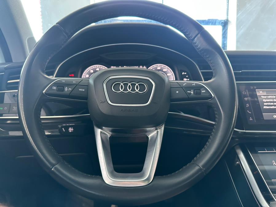 2020 Audi Q7 Premium Plus photo 38
