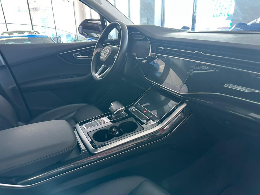 2020 Audi Q7 Premium Plus photo 29