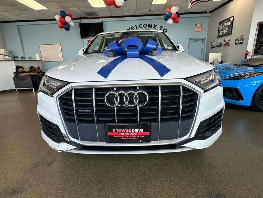 2020 Audi Q7 Premium Plus photo 3