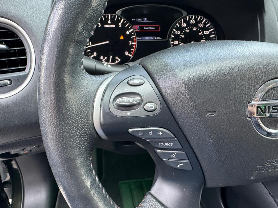 2019 Nissan Pathfinder 4x4 SL, available for sale in Irvington, New Jersey | Elis Motors Corp. Irvington, New Jersey 2019 Nissan Pathfinder 4x4 SL, available for sale in Irvington, New Jersey | Elis Motors Corp. Irvington, New Jersey