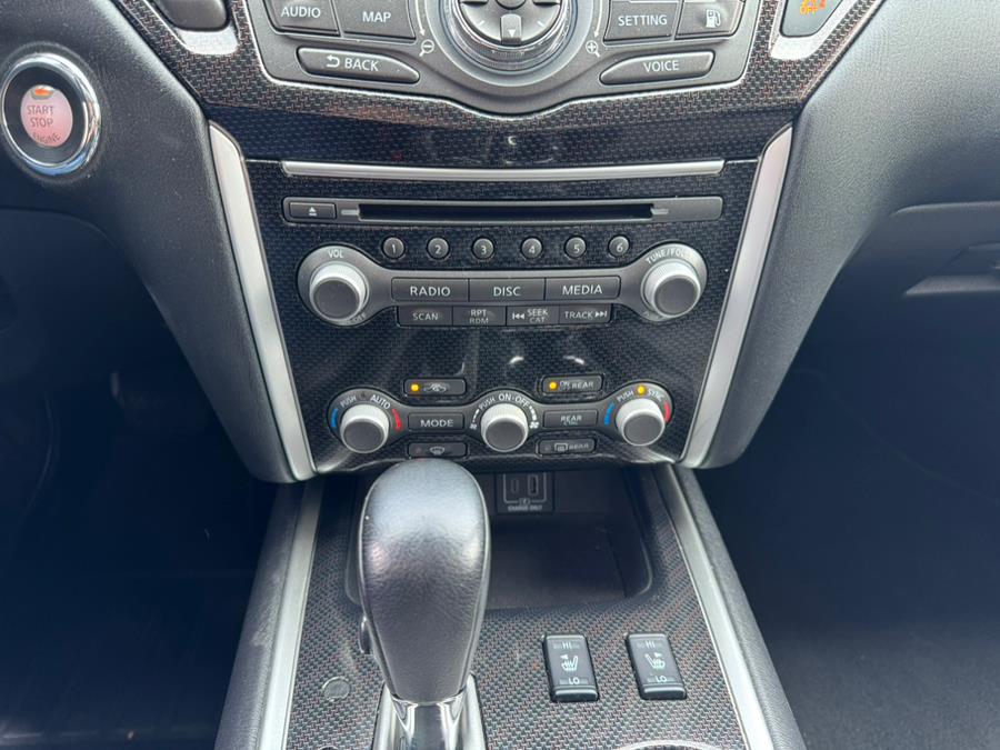 2019 Nissan Pathfinder 4x4 SL, available for sale in Irvington, New Jersey | Elis Motors Corp. Irvington, New Jersey 2019 Nissan Pathfinder 4x4 SL, available for sale in Irvington, New Jersey | Elis Motors Corp. Irvington, New Jersey