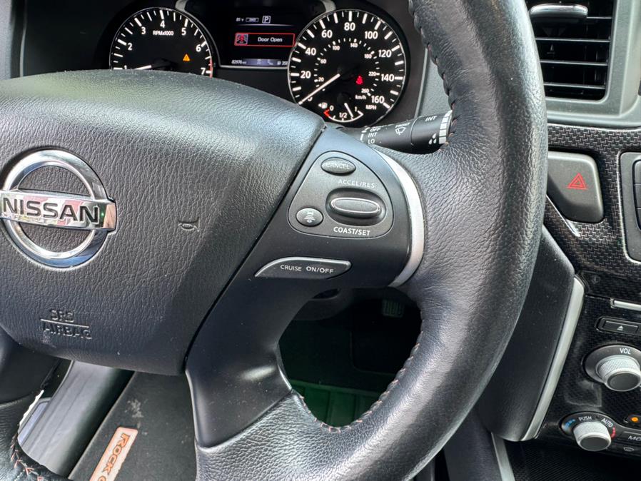 2019 Nissan Pathfinder 4x4 SL, available for sale in Irvington, New Jersey | Elis Motors Corp. Irvington, New Jersey 2019 Nissan Pathfinder 4x4 SL, available for sale in Irvington, New Jersey | Elis Motors Corp. Irvington, New Jersey