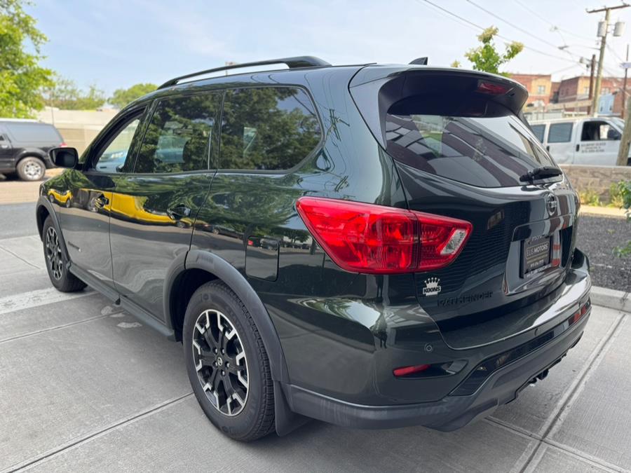 2019 Nissan Pathfinder 4x4 SL, available for sale in Irvington, New Jersey | Elis Motors Corp. Irvington, New Jersey 2019 Nissan Pathfinder 4x4 SL, available for sale in Irvington, New Jersey | Elis Motors Corp. Irvington, New Jersey