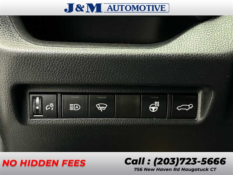 2022 Toyota Rav4 XLE, available for sale in Naugatuck, Connecticut | J&M Automotive Sls&Svc LLC. Naugatuck, Connecticut 2022 Toyota Rav4 XLE, available for sale in Naugatuck, Connecticut | J&M Automotive Sls&Svc LLC. Naugatuck, Connecticut