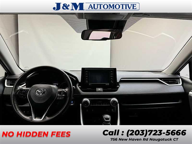 2022 Toyota Rav4 XLE, available for sale in Naugatuck, Connecticut | J&M Automotive Sls&Svc LLC. Naugatuck, Connecticut 2022 Toyota Rav4 XLE, available for sale in Naugatuck, Connecticut | J&M Automotive Sls&Svc LLC. Naugatuck, Connecticut
