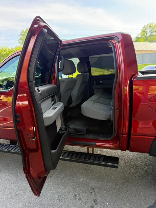 2014 Ford F-150 4WD SuperCrew 145" STX, available for sale in Windsor Locks, Connecticut | JANNA MOTORS LLC. Windsor Locks, Connecticut 2014 Ford F-150 4WD SuperCrew 145" STX, available for sale in Windsor Locks, Connecticut | JANNA MOTORS LLC. Windsor Locks, Connecticut