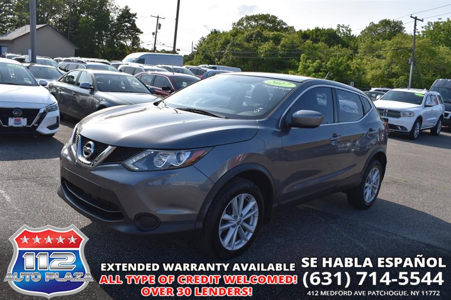 Used 2017 Nissan Rogue Sport in Patchogue, New York | 112 Auto Plaza. Patchogue, New York