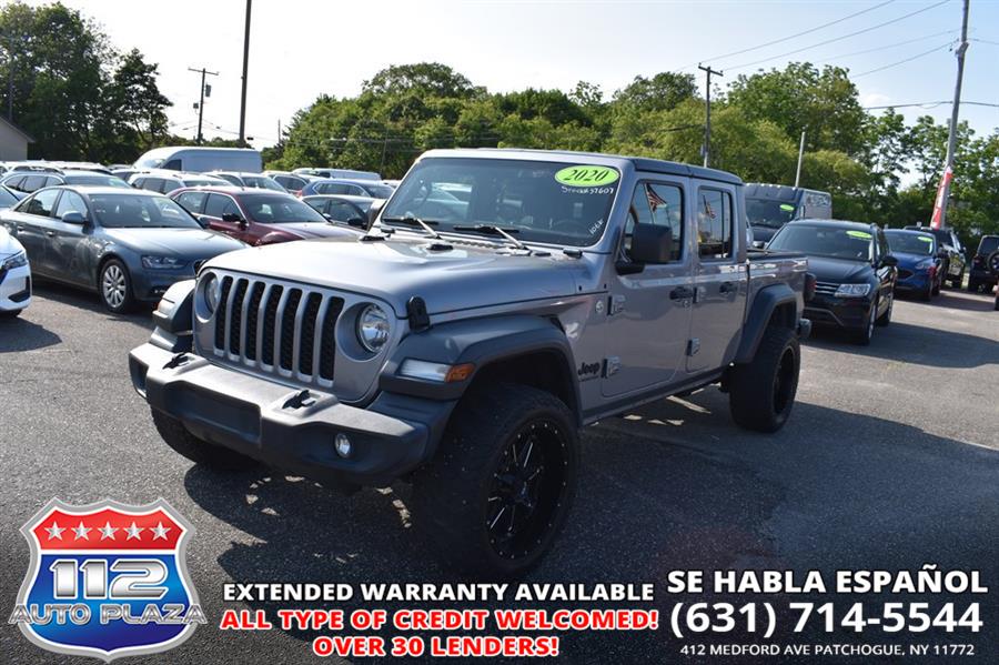 Used 2020 Jeep Gladiator in Patchogue, New York | 112 Auto Plaza. Patchogue, New York