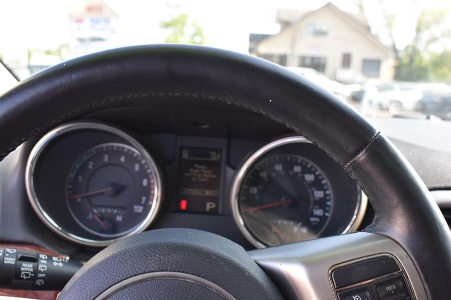 2013 Jeep Grand Cherokee LIMITED, available for sale in Patchogue, New York | 112 Auto Plaza. Patchogue, New York 2013 Jeep Grand Cherokee LIMITED, available for sale in Patchogue, New York | 112 Auto Plaza. Patchogue, New York