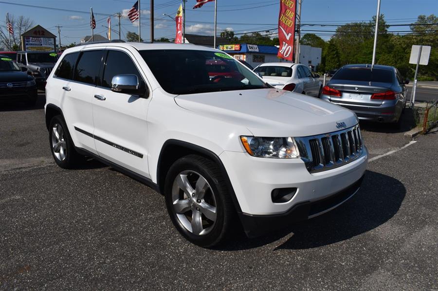 2013 Jeep Grand Cherokee LIMITED, available for sale in Patchogue, New York | 112 Auto Plaza. Patchogue, New York 2013 Jeep Grand Cherokee LIMITED, available for sale in Patchogue, New York | 112 Auto Plaza. Patchogue, New York
