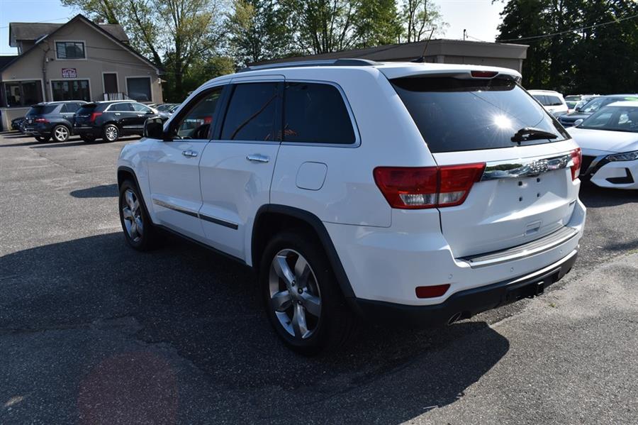 2013 Jeep Grand Cherokee LIMITED, available for sale in Patchogue, New York | 112 Auto Plaza. Patchogue, New York 2013 Jeep Grand Cherokee LIMITED, available for sale in Patchogue, New York | 112 Auto Plaza. Patchogue, New York