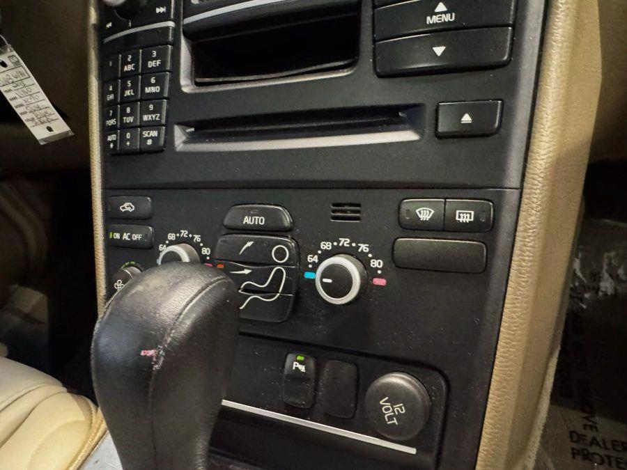 2013 Volvo Xc90 3.2 Sport Utility 4D, available for sale in Santa Ana, California | K&T Motor LLC. Santa Ana, California 2013 Volvo Xc90 3.2 Sport Utility 4D, available for sale in Santa Ana, California | K&T Motor LLC. Santa Ana, California