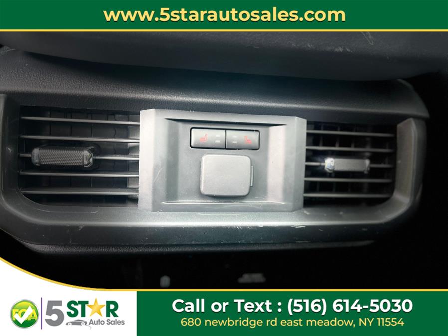 2022 Ford F-150 LARIAT 4WD SuperCrew 5.5'' Box, available for sale in East Meadow, New York | 5 Star Auto Sales Inc. East Meadow, New York 2022 Ford F-150 LARIAT 4WD SuperCrew 5.5'' Box, available for sale in East Meadow, New York | 5 Star Auto Sales Inc. East Meadow, New York
