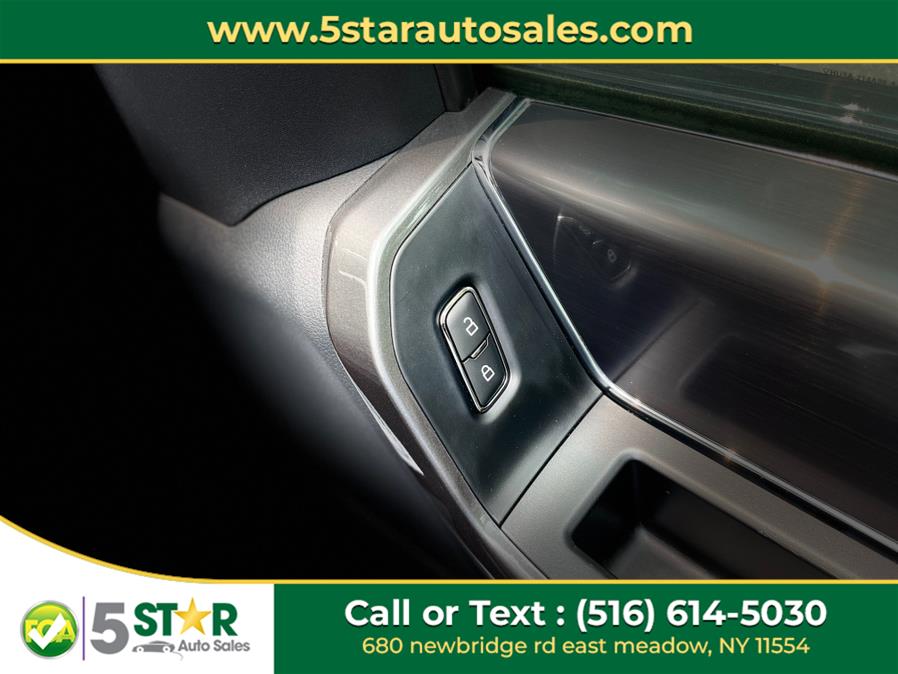 2022 Ford F-150 LARIAT 4WD SuperCrew 5.5'' Box, available for sale in East Meadow, New York | 5 Star Auto Sales Inc. East Meadow, New York 2022 Ford F-150 LARIAT 4WD SuperCrew 5.5'' Box, available for sale in East Meadow, New York | 5 Star Auto Sales Inc. East Meadow, New York