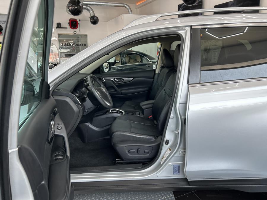 2016 Nissan Rogue AWD 4dr SL, available for sale in Jersey City, New Jersey | Luxe Auto Galleria. Jersey City, New Jersey 2016 Nissan Rogue AWD 4dr SL, available for sale in Jersey City, New Jersey | Luxe Auto Galleria. Jersey City, New Jersey