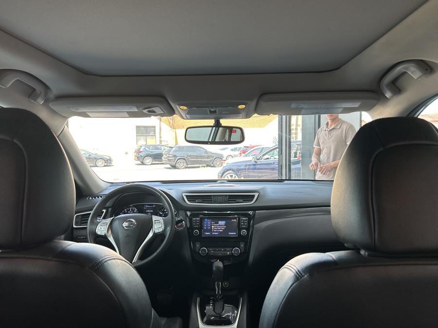 2016 Nissan Rogue AWD 4dr SL, available for sale in Jersey City, New Jersey | Luxe Auto Galleria. Jersey City, New Jersey 2016 Nissan Rogue AWD 4dr SL, available for sale in Jersey City, New Jersey | Luxe Auto Galleria. Jersey City, New Jersey