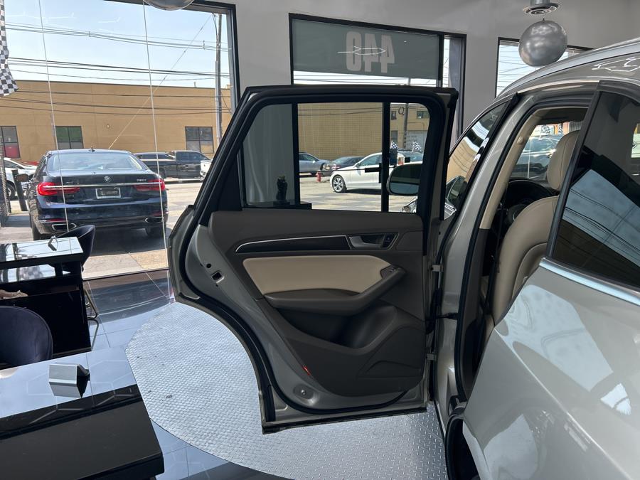 2015 Audi Q5 quattro 4dr 3.0T Premium Plus, available for sale in Jersey City, New Jersey | Luxe Auto Galleria. Jersey City, New Jersey 2015 Audi Q5 quattro 4dr 3.0T Premium Plus, available for sale in Jersey City, New Jersey | Luxe Auto Galleria. Jersey City, New Jersey