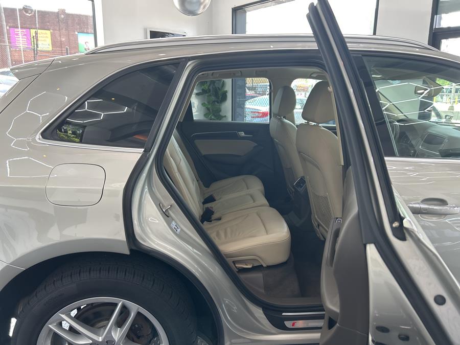 2015 Audi Q5 quattro 4dr 3.0T Premium Plus, available for sale in Jersey City, New Jersey | Luxe Auto Galleria. Jersey City, New Jersey 2015 Audi Q5 quattro 4dr 3.0T Premium Plus, available for sale in Jersey City, New Jersey | Luxe Auto Galleria. Jersey City, New Jersey