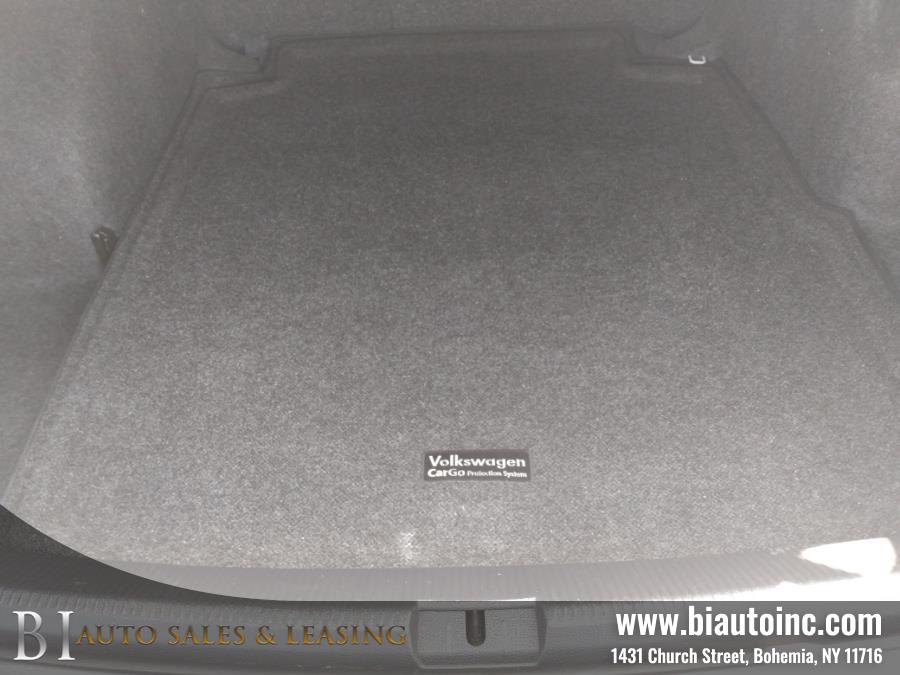 2014 Volkswagen Passat 4dr Sdn 2.5L Manual SE PZEV *Ltd Avail*, available for sale in Bohemia, New York | B I Auto Sales. Bohemia, New York 2014 Volkswagen Passat 4dr Sdn 2.5L Manual SE PZEV *Ltd Avail*, available for sale in Bohemia, New York | B I Auto Sales. Bohemia, New York