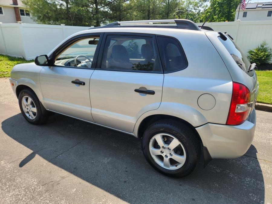 2008 Hyundai Tucson FWD 4dr I4 Man GLS, available for sale in West Babylon, New York | SGM Auto Sales. West Babylon, New York 2008 Hyundai Tucson FWD 4dr I4 Man GLS, available for sale in West Babylon, New York | SGM Auto Sales. West Babylon, New York