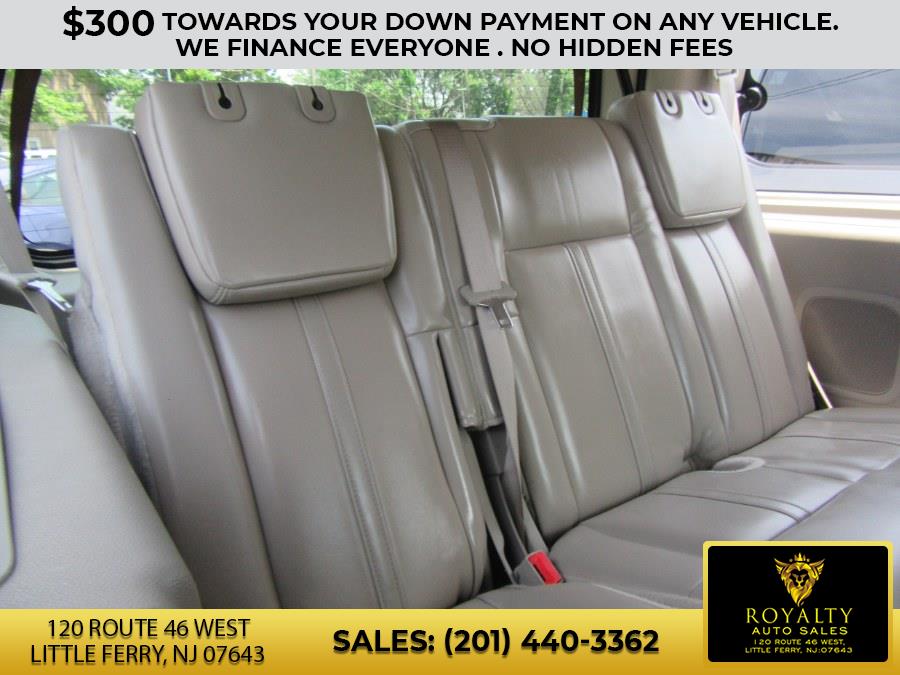 2016 Lincoln Navigator 4WD 4dr Select, available for sale in Little Ferry, New Jersey | Royalty Auto Sales. Little Ferry, New Jersey 2016 Lincoln Navigator 4WD 4dr Select, available for sale in Little Ferry, New Jersey | Royalty Auto Sales. Little Ferry, New Jersey