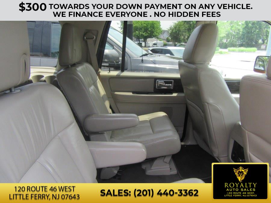 2016 Lincoln Navigator 4WD 4dr Select, available for sale in Little Ferry, New Jersey | Royalty Auto Sales. Little Ferry, New Jersey 2016 Lincoln Navigator 4WD 4dr Select, available for sale in Little Ferry, New Jersey | Royalty Auto Sales. Little Ferry, New Jersey