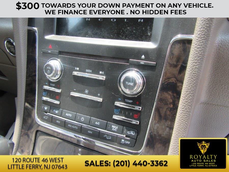 2016 Lincoln Navigator 4WD 4dr Select, available for sale in Little Ferry, New Jersey | Royalty Auto Sales. Little Ferry, New Jersey 2016 Lincoln Navigator 4WD 4dr Select, available for sale in Little Ferry, New Jersey | Royalty Auto Sales. Little Ferry, New Jersey