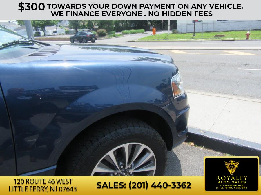 2016 Lincoln Navigator 4WD 4dr Select, available for sale in Little Ferry, New Jersey | Royalty Auto Sales. Little Ferry, New Jersey 2016 Lincoln Navigator 4WD 4dr Select, available for sale in Little Ferry, New Jersey | Royalty Auto Sales. Little Ferry, New Jersey