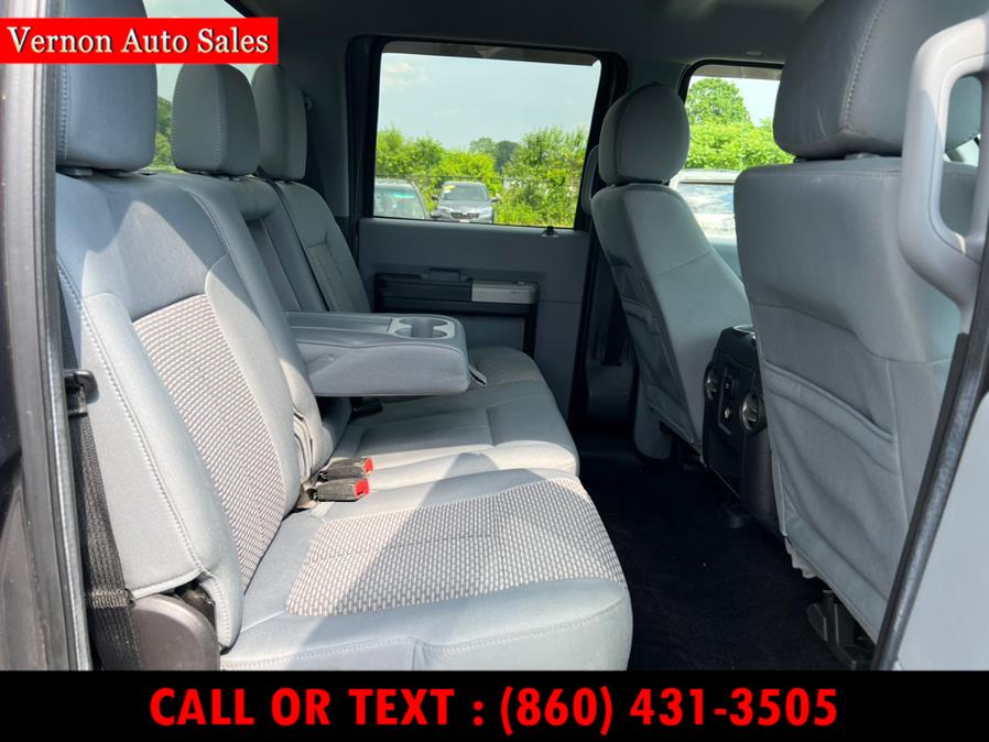2016 Ford Super Duty F-250 SRW 4WD Crew Cab 172" XLT, available for sale in Manchester, Connecticut | Vernon Auto Sale & Service. Manchester, Connecticut 2016 Ford Super Duty F-250 SRW 4WD Crew Cab 172" XLT, available for sale in Manchester, Connecticut | Vernon Auto Sale & Service. Manchester, Connecticut