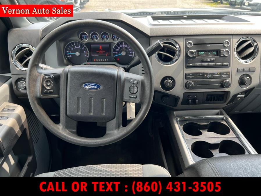 2016 Ford Super Duty F-250 SRW 4WD Crew Cab 172" XLT, available for sale in Manchester, Connecticut | Vernon Auto Sale & Service. Manchester, Connecticut 2016 Ford Super Duty F-250 SRW 4WD Crew Cab 172" XLT, available for sale in Manchester, Connecticut | Vernon Auto Sale & Service. Manchester, Connecticut