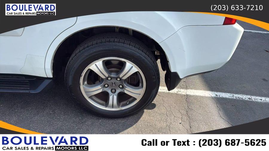 2015 Honda Pilot SE Sport Utility 4D, available for sale in New Haven, Connecticut | Boulevard Motors LLC. New Haven, Connecticut 2015 Honda Pilot SE Sport Utility 4D, available for sale in New Haven, Connecticut | Boulevard Motors LLC. New Haven, Connecticut