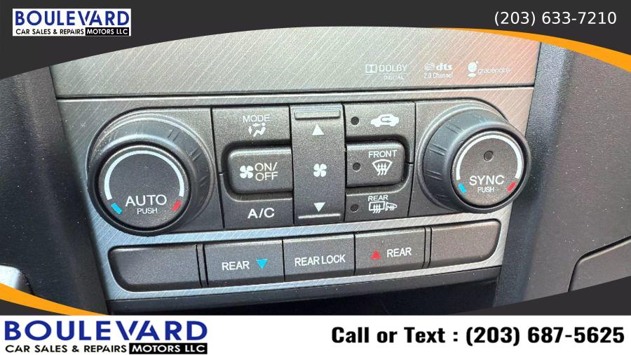 2015 Honda Pilot SE Sport Utility 4D, available for sale in New Haven, Connecticut | Boulevard Motors LLC. New Haven, Connecticut 2015 Honda Pilot SE Sport Utility 4D, available for sale in New Haven, Connecticut | Boulevard Motors LLC. New Haven, Connecticut