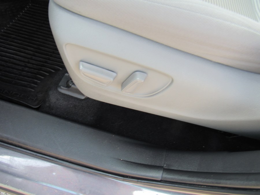 2022 Toyota Highlander L, available for sale in Worcester, Massachusetts | Hilario's Auto Sales Inc.. Worcester, Massachusetts 2022 Toyota Highlander L, available for sale in Worcester, Massachusetts | Hilario's Auto Sales Inc.. Worcester, Massachusetts