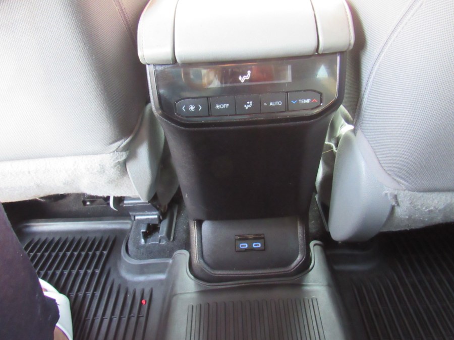 2022 Toyota Highlander L, available for sale in Worcester, Massachusetts | Hilario's Auto Sales Inc.. Worcester, Massachusetts 2022 Toyota Highlander L, available for sale in Worcester, Massachusetts | Hilario's Auto Sales Inc.. Worcester, Massachusetts
