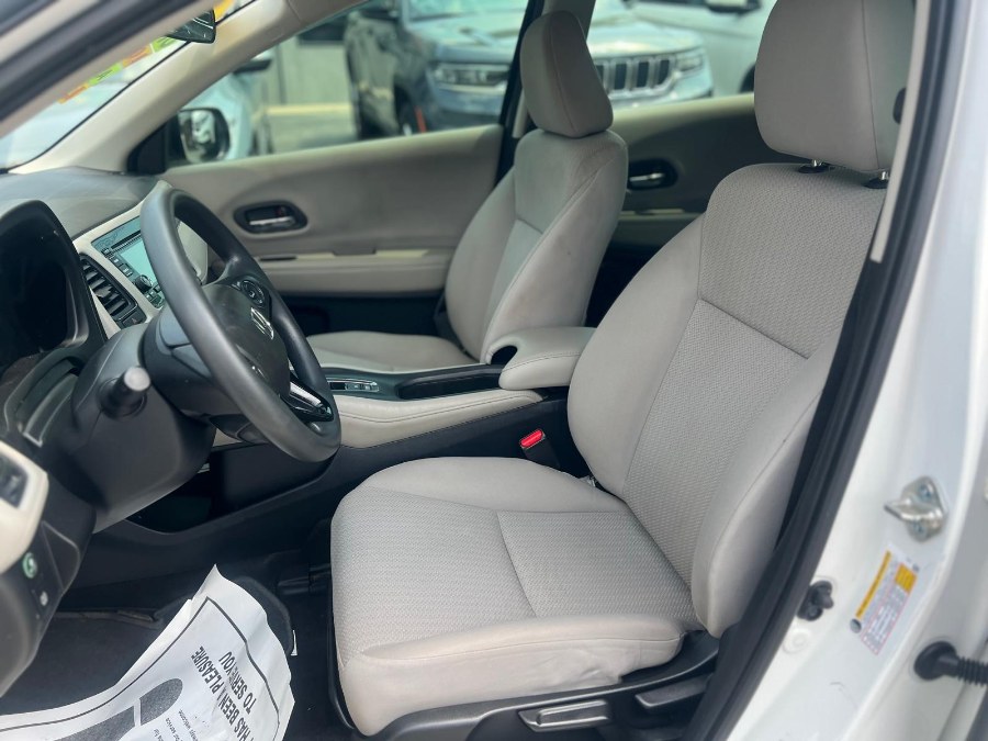 2018 Honda HR-V LX AWD CVT, available for sale in Peabody, Massachusetts | New Star Motors. Peabody, Massachusetts 2018 Honda HR-V LX AWD CVT, available for sale in Peabody, Massachusetts | New Star Motors. Peabody, Massachusetts
