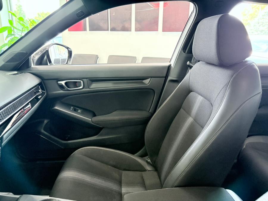 2025 Honda Civic Sedan Sport CVT, available for sale in Franklin Square, New York | Luxury Motor Club. Franklin Square, New York 2025 Honda Civic Sedan Sport CVT, available for sale in Franklin Square, New York | Luxury Motor Club. Franklin Square, New York
