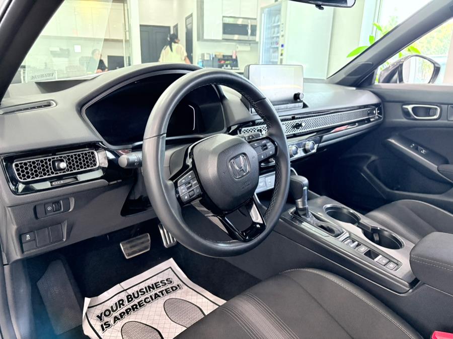 2025 Honda Civic Sedan Sport CVT, available for sale in Franklin Square, New York | Luxury Motor Club. Franklin Square, New York 2025 Honda Civic Sedan Sport CVT, available for sale in Franklin Square, New York | Luxury Motor Club. Franklin Square, New York