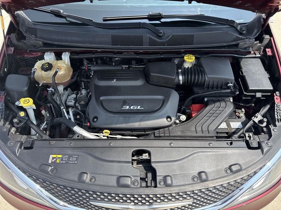 2017 Chrysler Pacifica Touring L, available for sale in Elida, Ohio | Josh's All Under Ten LLC. Elida, Ohio 2017 Chrysler Pacifica Touring L, available for sale in Elida, Ohio | Josh's All Under Ten LLC. Elida, Ohio