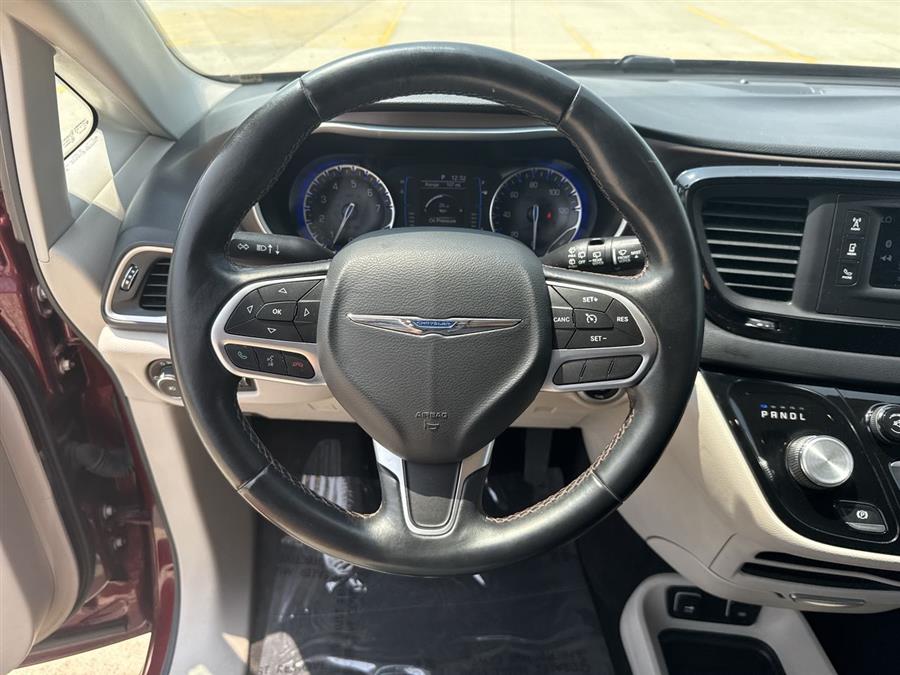 2017 Chrysler Pacifica Touring L, available for sale in Elida, Ohio | Josh's All Under Ten LLC. Elida, Ohio 2017 Chrysler Pacifica Touring L, available for sale in Elida, Ohio | Josh's All Under Ten LLC. Elida, Ohio