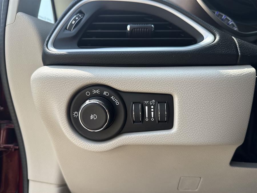 2017 Chrysler Pacifica Touring L, available for sale in Elida, Ohio | Josh's All Under Ten LLC. Elida, Ohio 2017 Chrysler Pacifica Touring L, available for sale in Elida, Ohio | Josh's All Under Ten LLC. Elida, Ohio