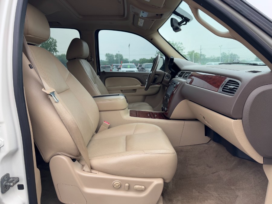 2013 Chevrolet Avalanche 4WD Crew Cab LTZ, available for sale in Ortonville, Michigan | Marsh Auto Sales LLC. Ortonville, Michigan 2013 Chevrolet Avalanche 4WD Crew Cab LTZ, available for sale in Ortonville, Michigan | Marsh Auto Sales LLC. Ortonville, Michigan