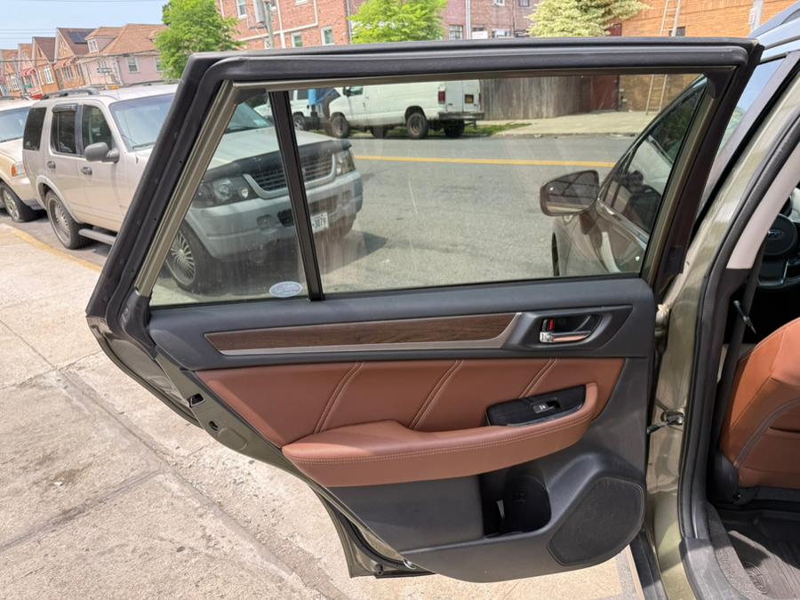 2018 Subaru Outback 3.6R Touring, available for sale in Brooklyn, New York | Worlds Best Auto Inc. Brooklyn, New York 2018 Subaru Outback 3.6R Touring, available for sale in Brooklyn, New York | Worlds Best Auto Inc. Brooklyn, New York