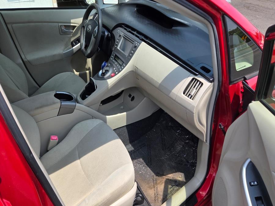 2013 Toyota Prius 5dr HB One (Natl), available for sale in West Haven, Connecticut | Uzun Auto. West Haven, Connecticut 2013 Toyota Prius 5dr HB One (Natl), available for sale in West Haven, Connecticut | Uzun Auto. West Haven, Connecticut