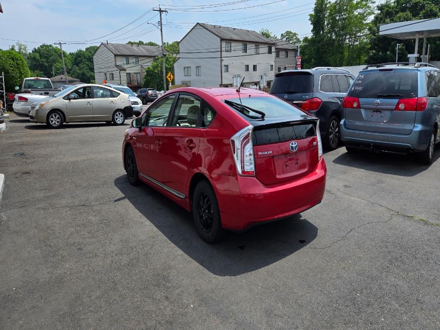2013 Toyota Prius 5dr HB One (Natl), available for sale in West Haven, Connecticut | Uzun Auto. West Haven, Connecticut 2013 Toyota Prius 5dr HB One (Natl), available for sale in West Haven, Connecticut | Uzun Auto. West Haven, Connecticut