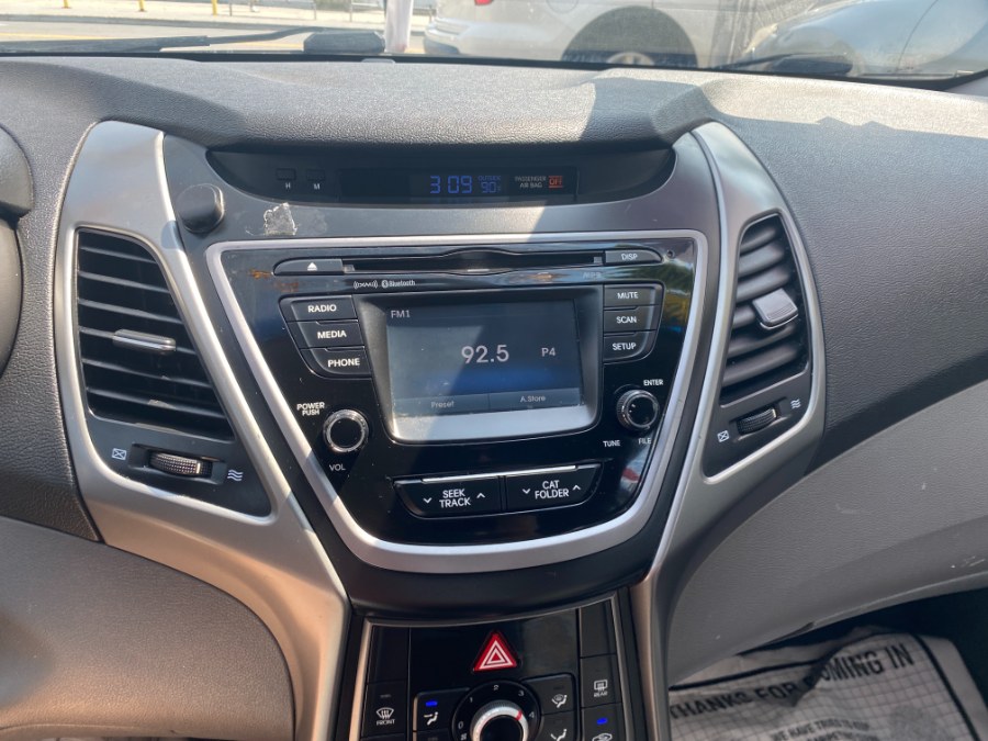 2015 Hyundai Elantra 4dr Sdn Auto Limited PZEV (Alabama Plant), available for sale in Middle Village, New York | Middle Village Motors . Middle Village, New York 2015 Hyundai Elantra 4dr Sdn Auto Limited PZEV (Alabama Plant), available for sale in Middle Village, New York | Middle Village Motors . Middle Village, New York
