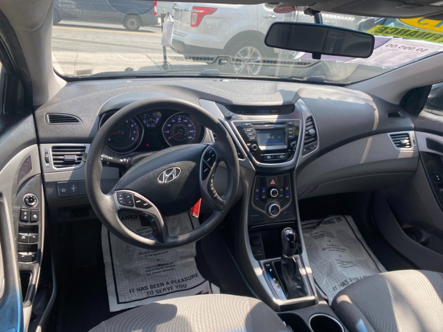 2015 Hyundai Elantra 4dr Sdn Auto Limited PZEV (Alabama Plant), available for sale in Middle Village, New York | Middle Village Motors . Middle Village, New York 2015 Hyundai Elantra 4dr Sdn Auto Limited PZEV (Alabama Plant), available for sale in Middle Village, New York | Middle Village Motors . Middle Village, New York