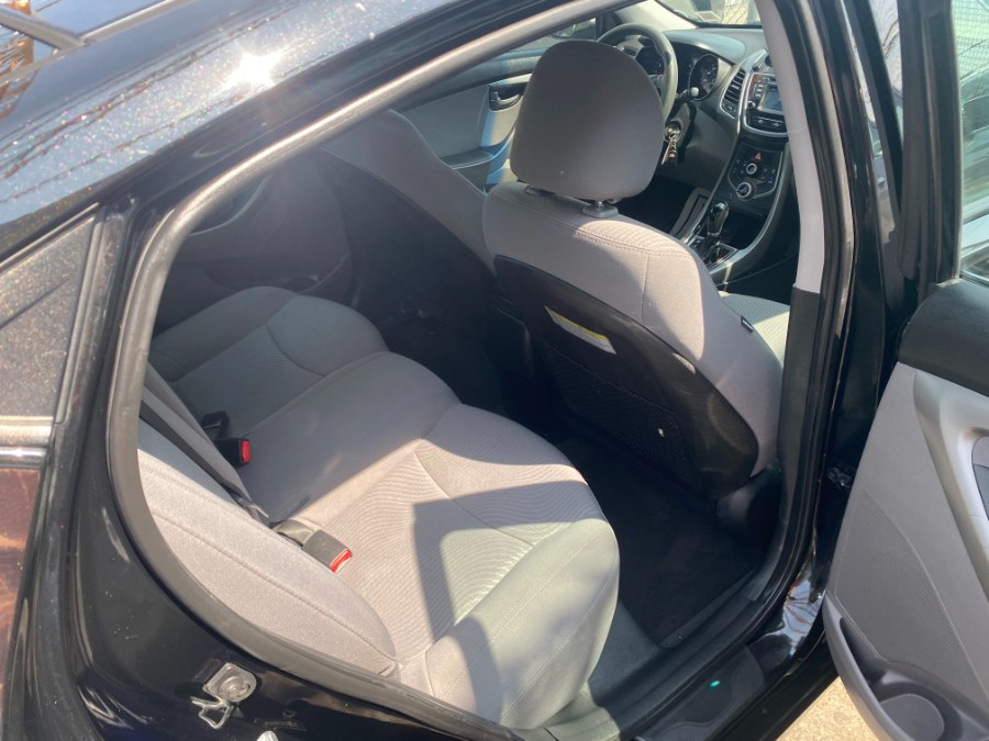 2015 Hyundai Elantra 4dr Sdn Auto Limited PZEV (Alabama Plant), available for sale in Middle Village, New York | Middle Village Motors . Middle Village, New York 2015 Hyundai Elantra 4dr Sdn Auto Limited PZEV (Alabama Plant), available for sale in Middle Village, New York | Middle Village Motors . Middle Village, New York